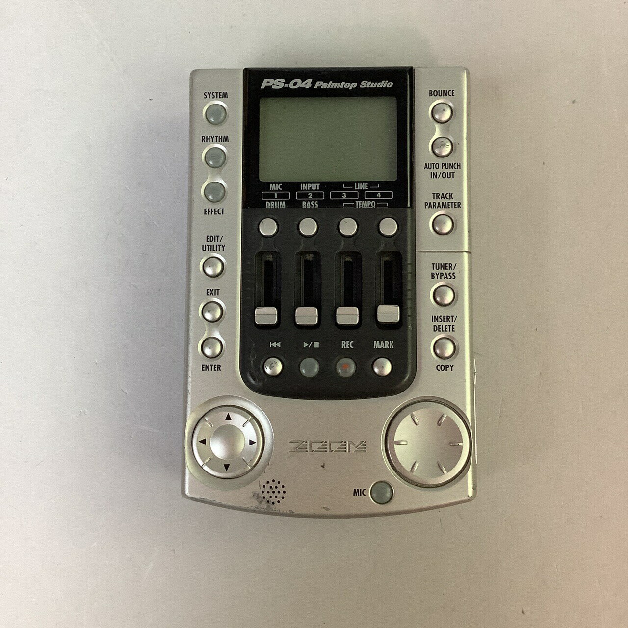 Zoom PS04