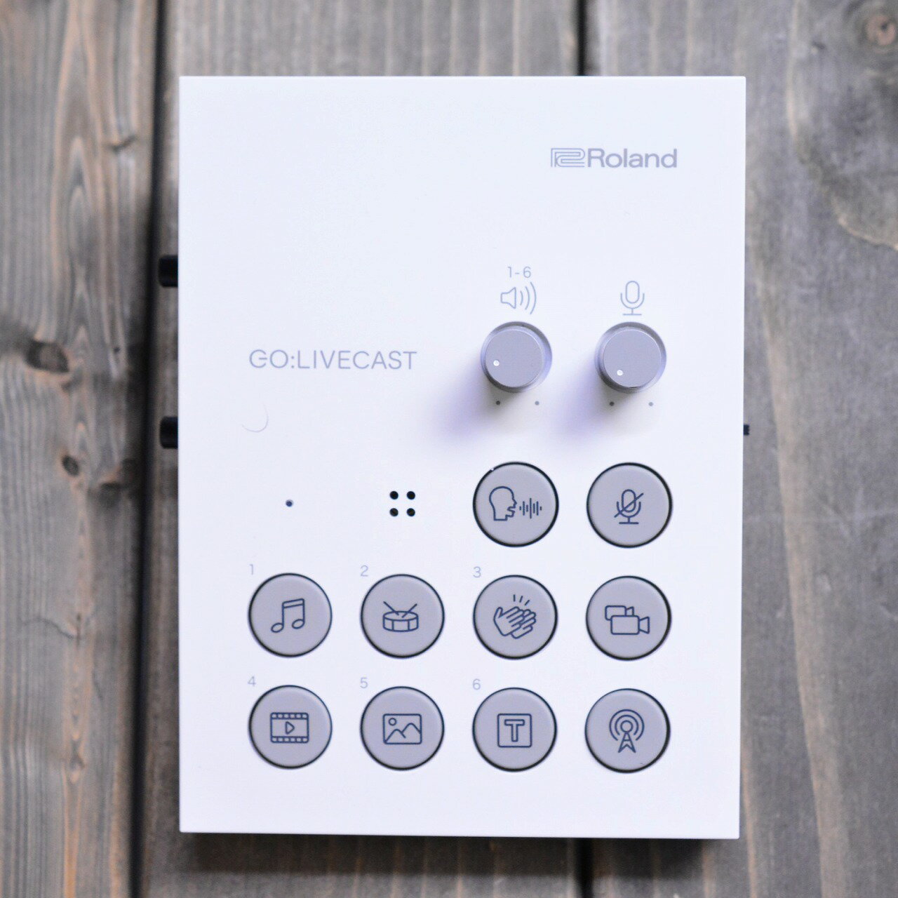 【中古】Roland（ローランド）/ GO:LIVECAST【USED】【梅田茶屋町店】(2500001097286)