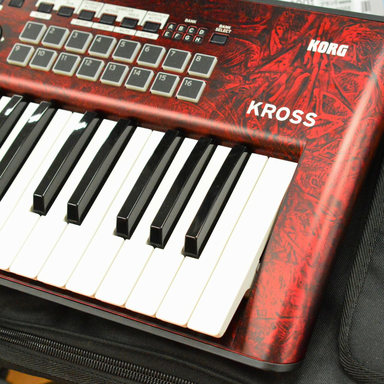 【中古】KORG（コルグ）/ KROSS2-61 Limite【USED】【梅田茶屋町店】(2500003599405)