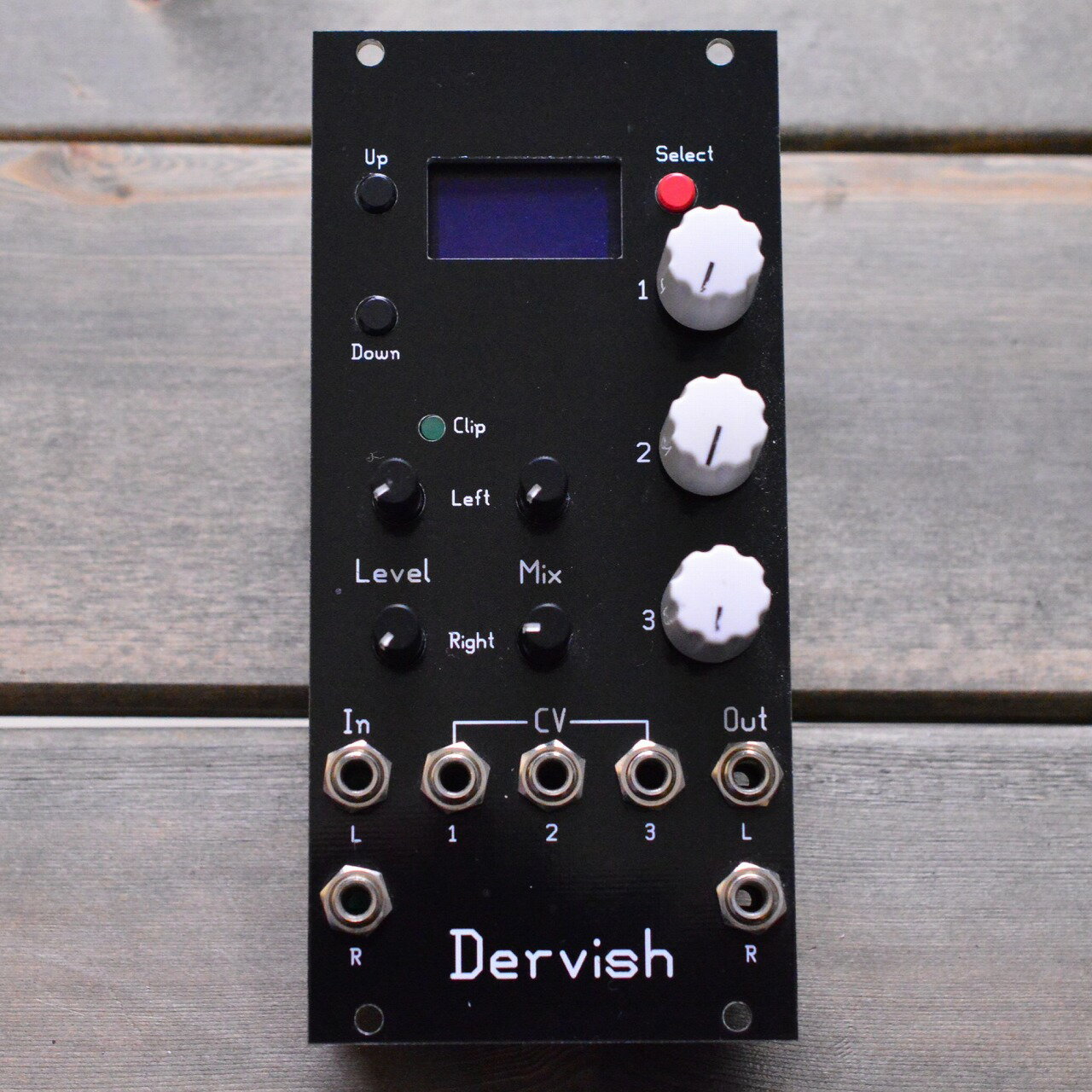 商品の詳細、状態などは【 梅田茶屋町店 】06-6292-7905または『商品についてのお問合せ』ボタンよりお問合せ下さい。シンセサイザー / モジュラーシンセ【商品状態】※※※【必ずご一読ください】※※※傷・使用感：傷・打痕などの使用感がございます。またその他の打痕・傷で写真では入りきらなかったものもありますので、お気軽に当店までお申し付けください。付属品：本体のみ、通常使用の上で問題なく演奏が可能でございます。また、こちらの商品は店内にて、現物を展示販売しております。可能な限り画像で確認出来るようにはしておりますが、ご来店が可能であれば是非現物をご確認ください。その際は店舗へ予めご連絡いただければ、当店スタッフがご準備してお待ちいたしますので、どうぞお気軽にご連絡ください。◆ご注意◆※こちらの商品は同時に店頭でも販売しております。　　売却時の商品情報の削除は迅速を心掛けておりますが、万一ご注文後に売り切れとなっておりました場合は、　　誠に申し訳ございませんがご容赦ください。※商品によって、調整等でお届けに2?3日いただく場合がございます。予めご了承ください。※商品のお問い合わせ、ご購入はメールでの対応を優先させていただく事を予めご了承ください。●当サイトでは転売や営利目的としたご注文に関してはキャンセル対応をさせていただきます。●こちらの商品は店頭でも同時に販売しております。●店頭や他のサイトでの売却時には商品情報の削除は迅速な対応を心がけておりますが万が一ご注文後に売切れとなっておりました場合は誠に申し訳ありませんがご了承下さい。●商品によって調整等でお届けにお時間をいただく場合がございます。●当店ではお買い上げ明細書のお渡しは行っておりません。　ご希望の場合はご注文後、お問い合わせよりご連絡下さいませ。　メールにてPDF形式のものをお送りさせていただきます。