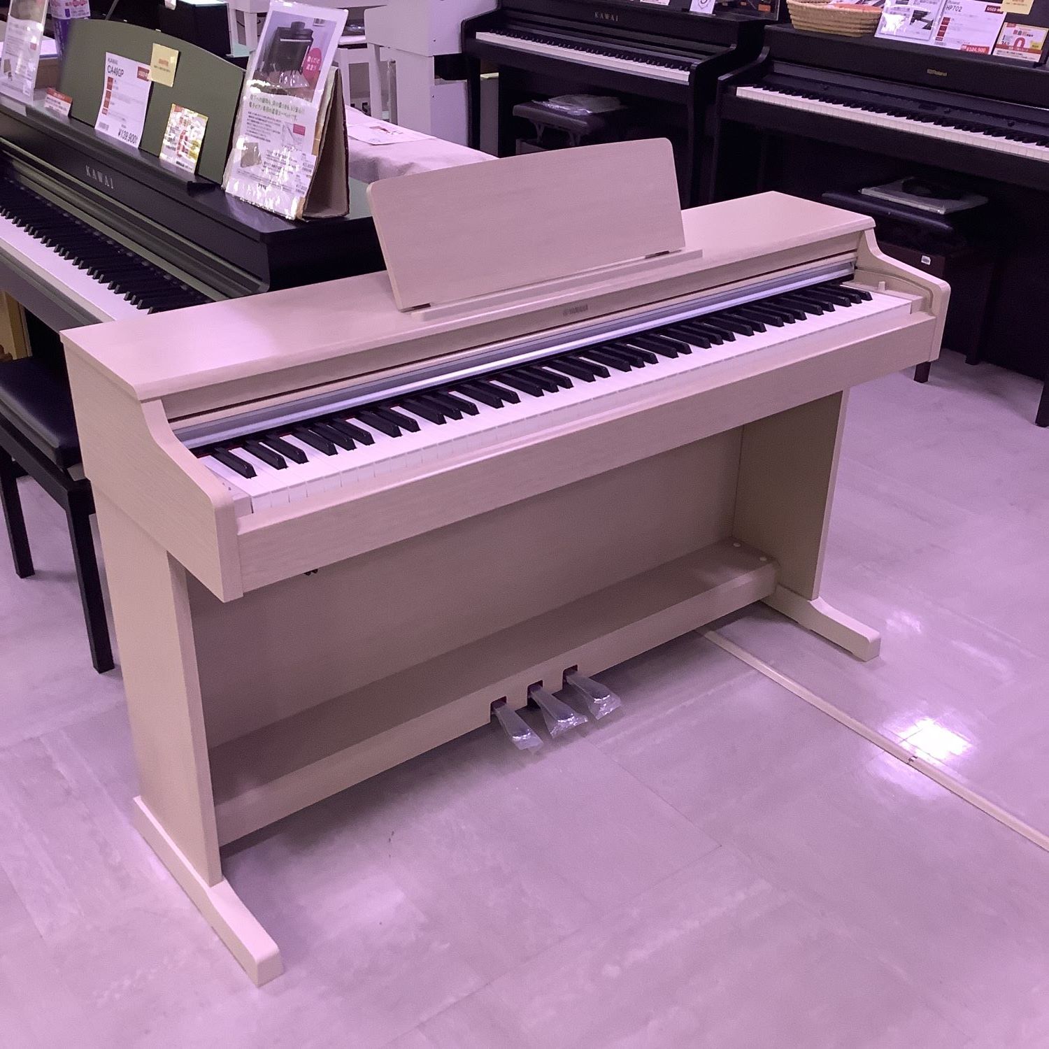 九州エリア配送可能！e17 YAMAHA YDP-164B 2019年製 電子ピアノ ヤマハ