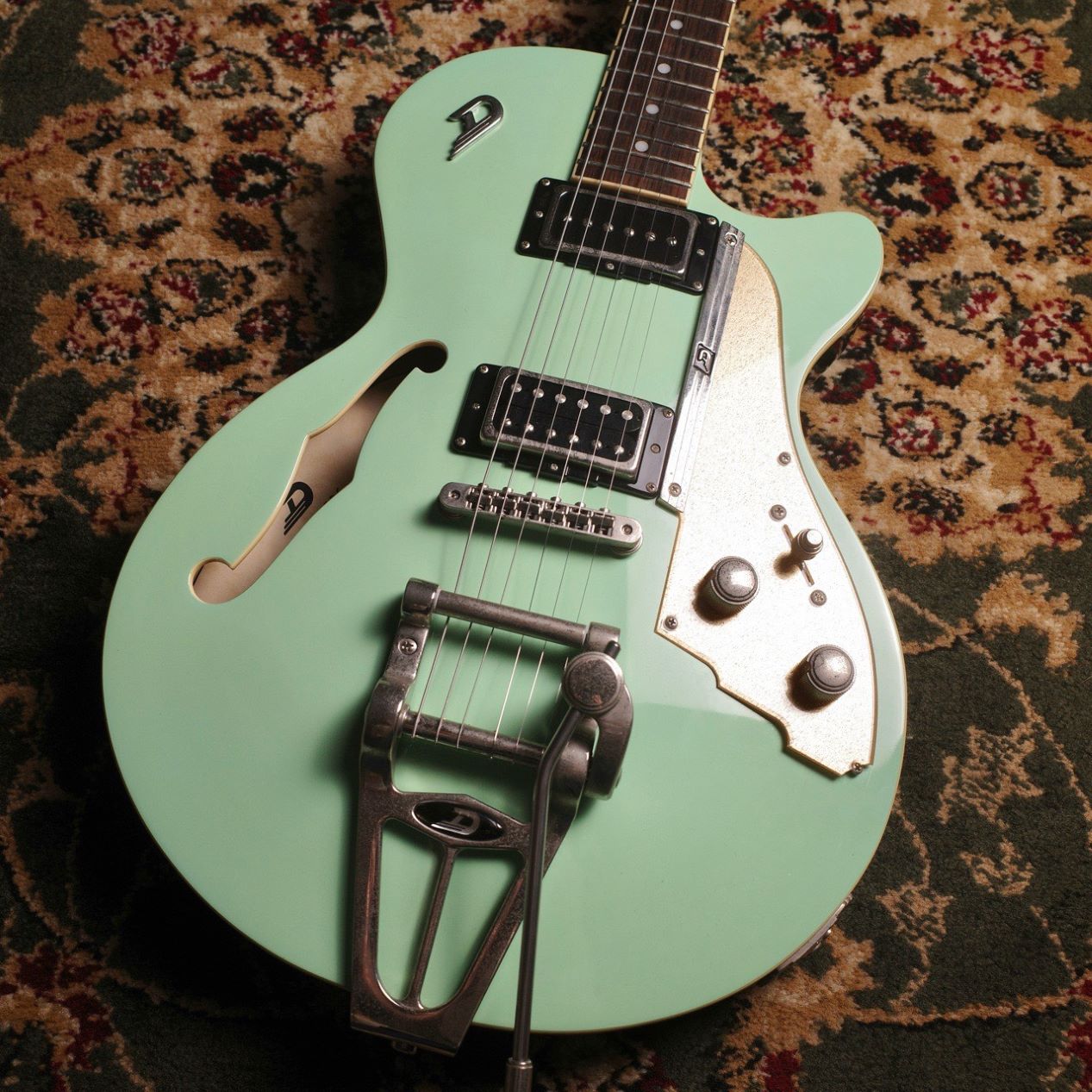 Duesenberg - 【中古】Duesenberg（デューゼンバーグ）/ DTV-SG Starplayer TV Surf Green 【USED】【USED】【アミュプラザ博多店】(2500002481343)