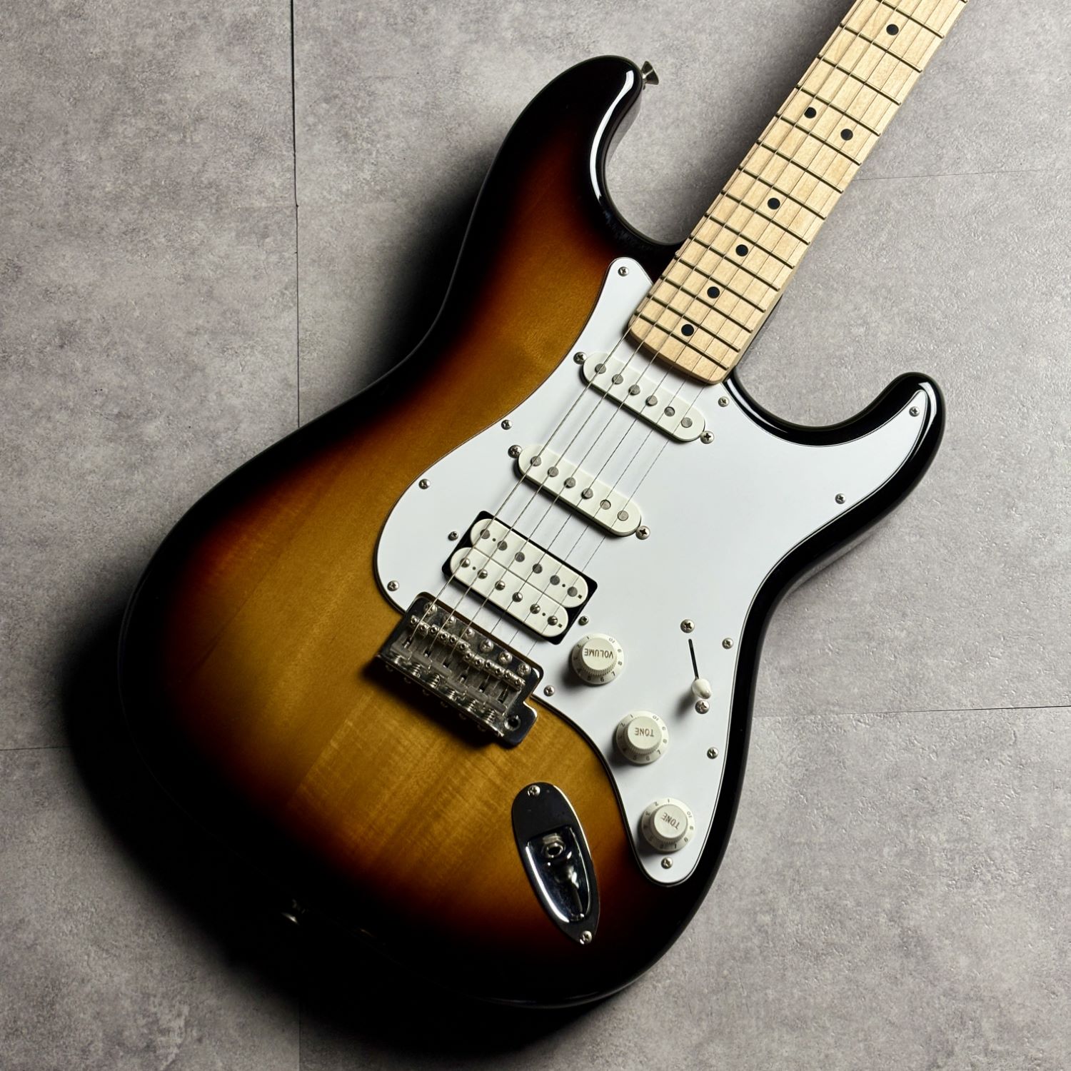 乐天商城 - 【中古】Fender Japan（フェンダージャパン）/ STD-ST【現物画像】【本体重量：3.53kg】【USED】【モレラ岐阜店】(2500002507333)