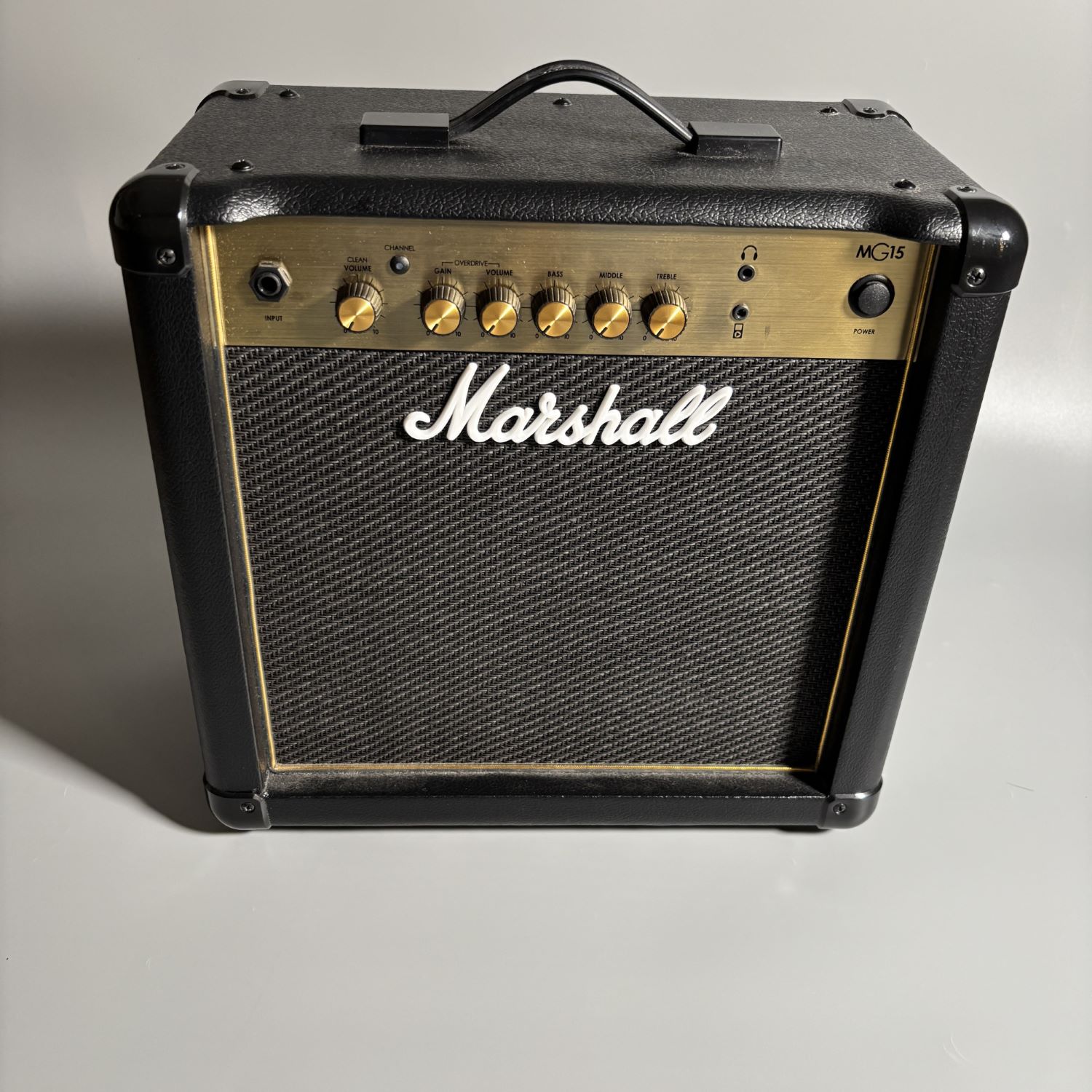 Bass Amplifier - 【中古】Marshall（マーシャル）/ MG15 【USED】【イオンモール福岡店】(2500002946705)