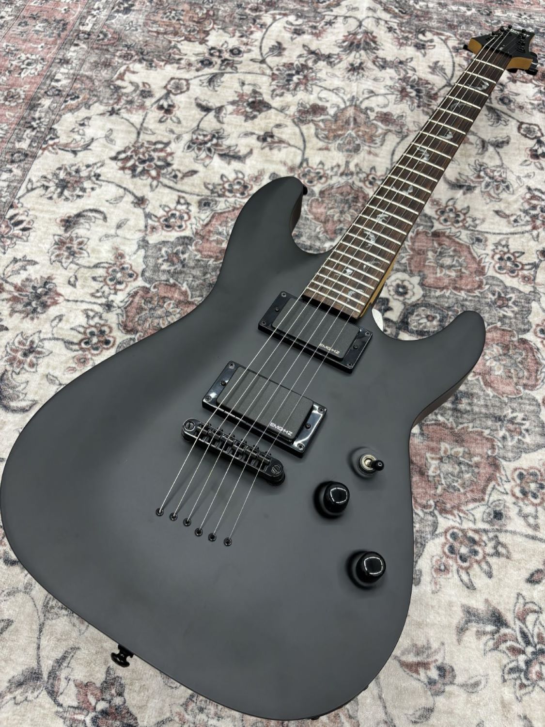 【中古】SCHECTER（シェクター）/ 【USED】DAMIEN-6【USED】【イオンモール甲府昭和店】(2500002512597)