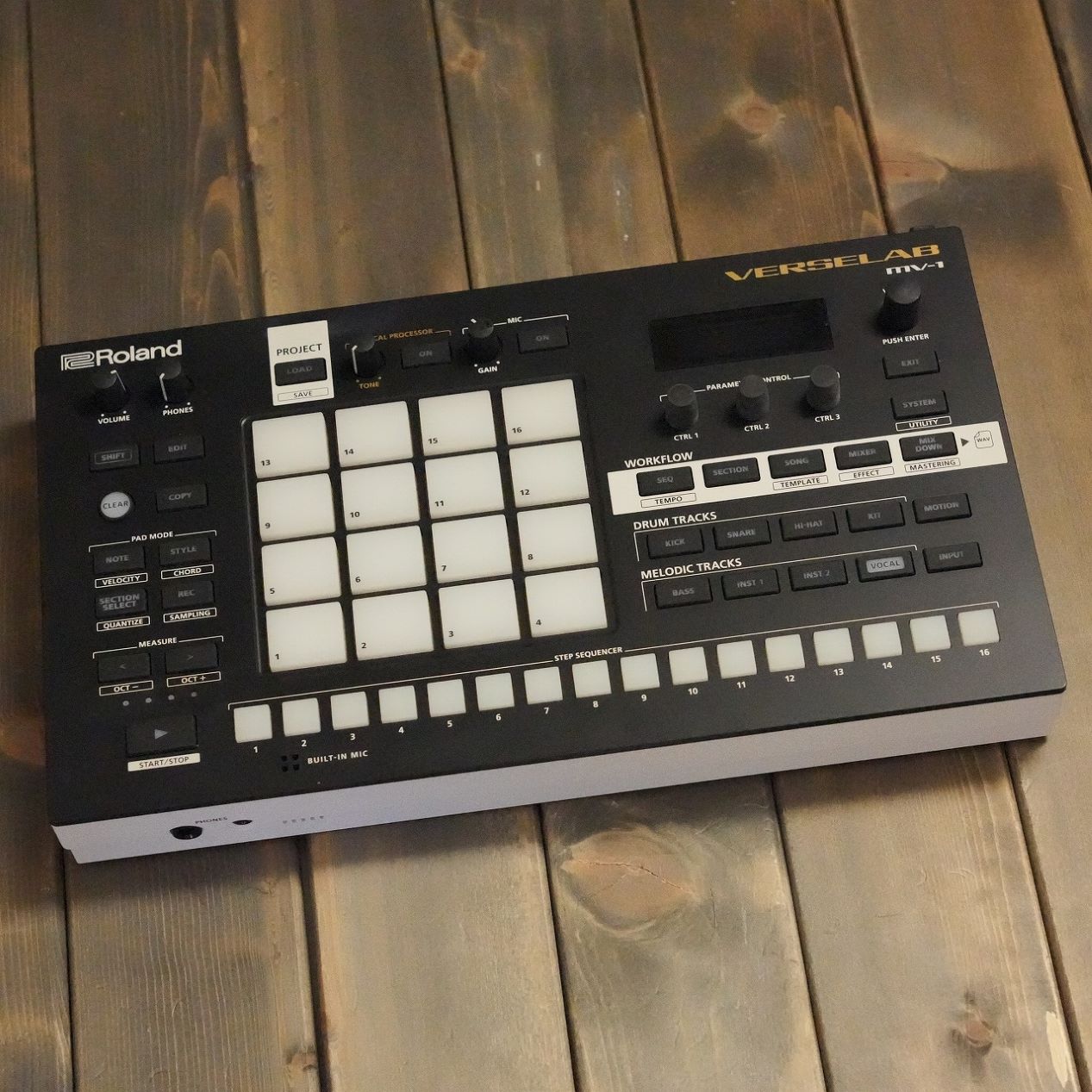 Roland MV1