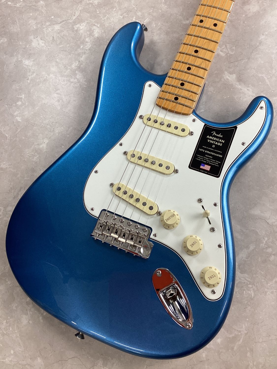 Fender（フェンダー）/ Fender_American Vintage II 1973 Stratocaster Maple Fingerboard Lake Placid Blue （現物画像）(2500002493162)
