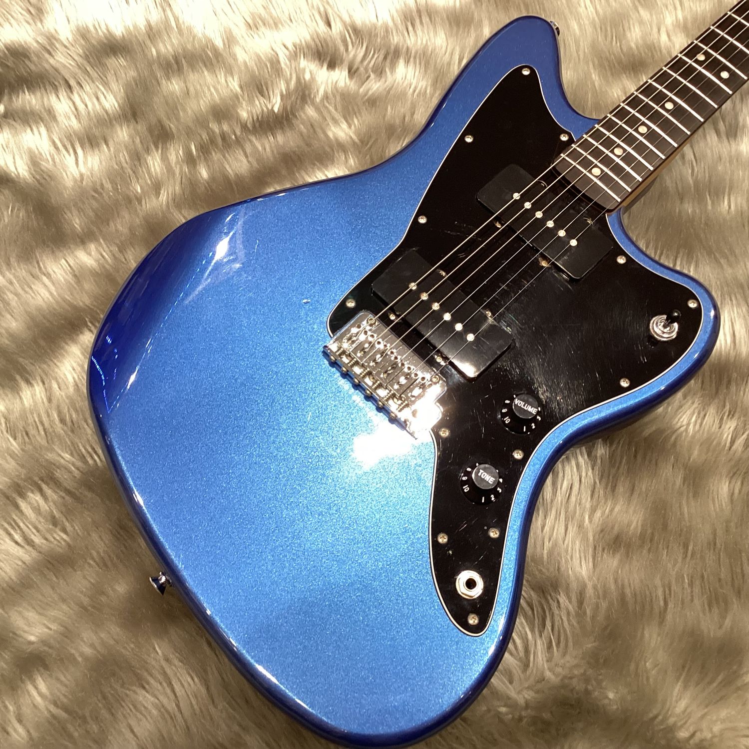 楽天市場】squier 51（エレキギター｜ギター）：ギター・ベース<楽器