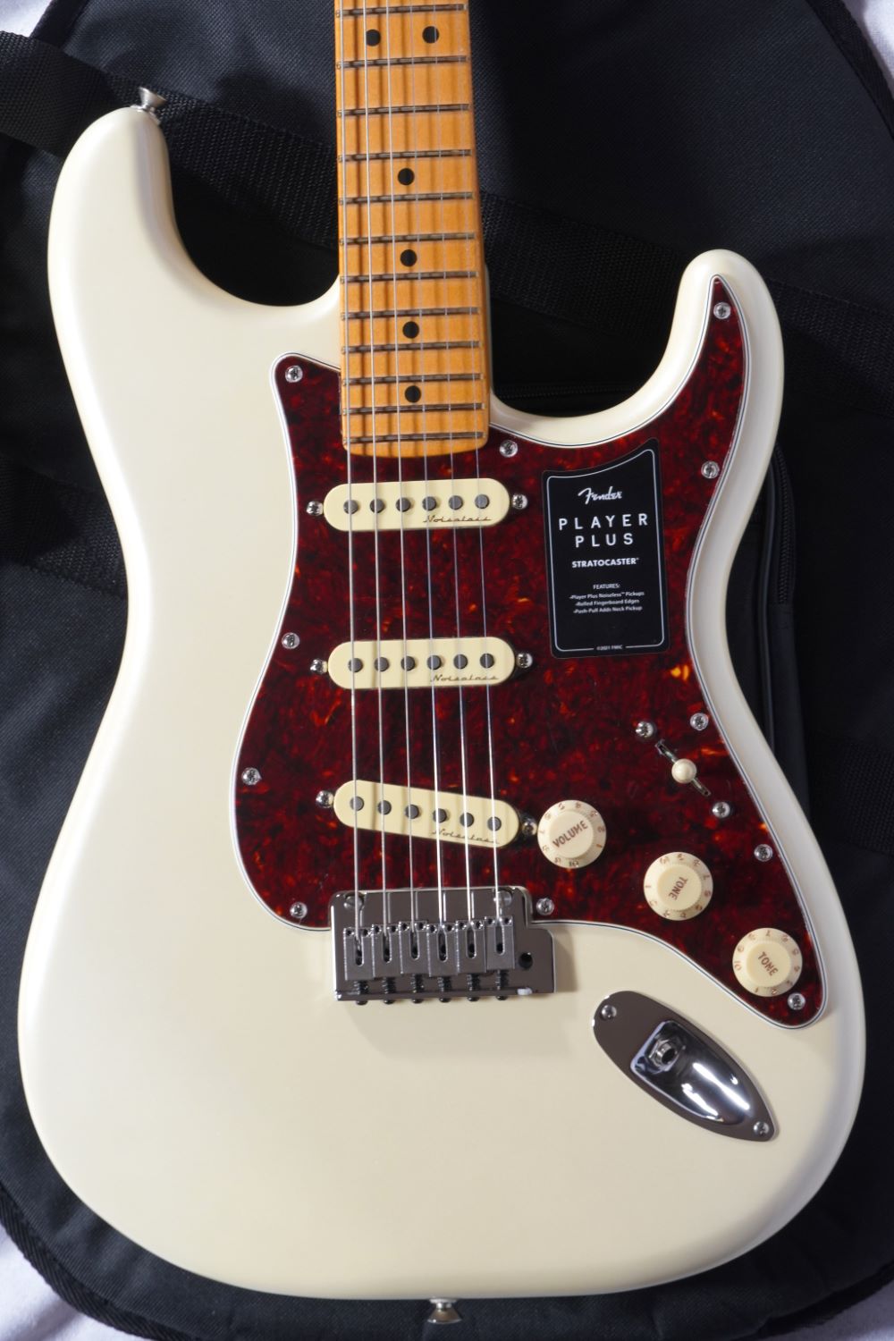 【中古】Fender（フェンダー）/ Player Plus Stratocaster /Olympic Pearl 3.64kg【USED】【Coaska Bayside Stores横須賀店】(2500002473102)