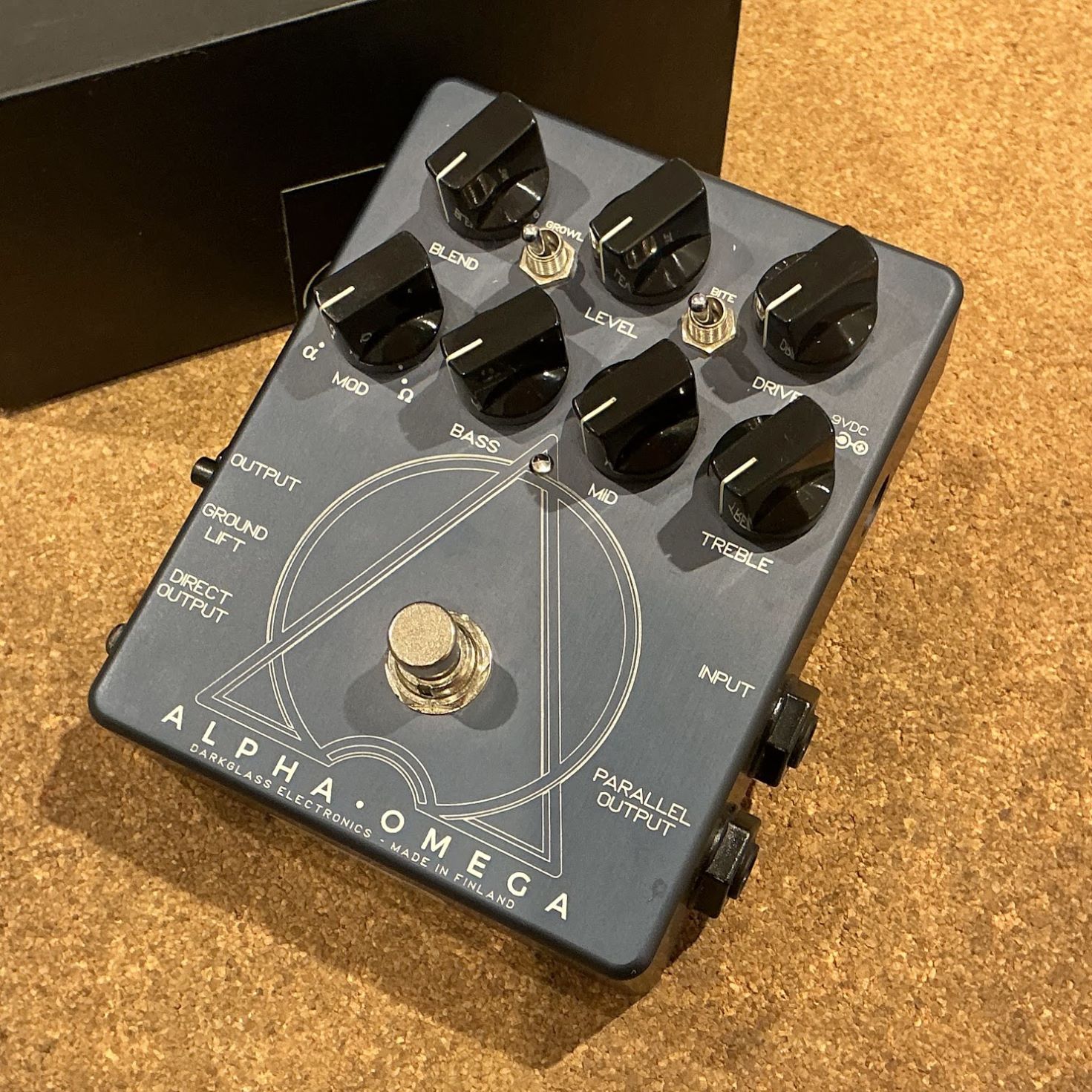 DARKGLASS Alpha Omega