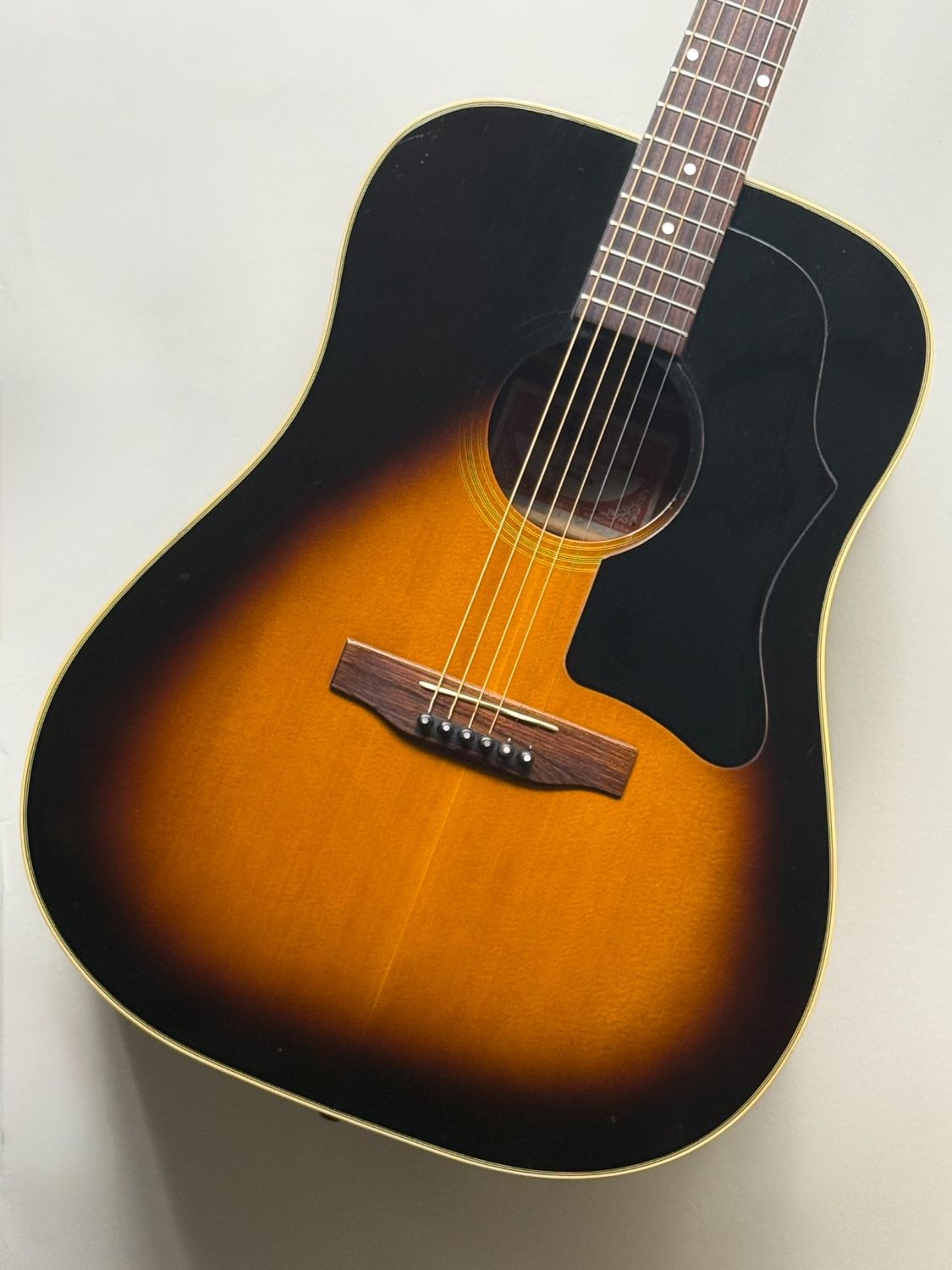 【中古】Gibson（ギブソン）/ J-45 Deluxe 1979 【現物画像】【USED】【ららぽーと和泉店】(2500002073210)