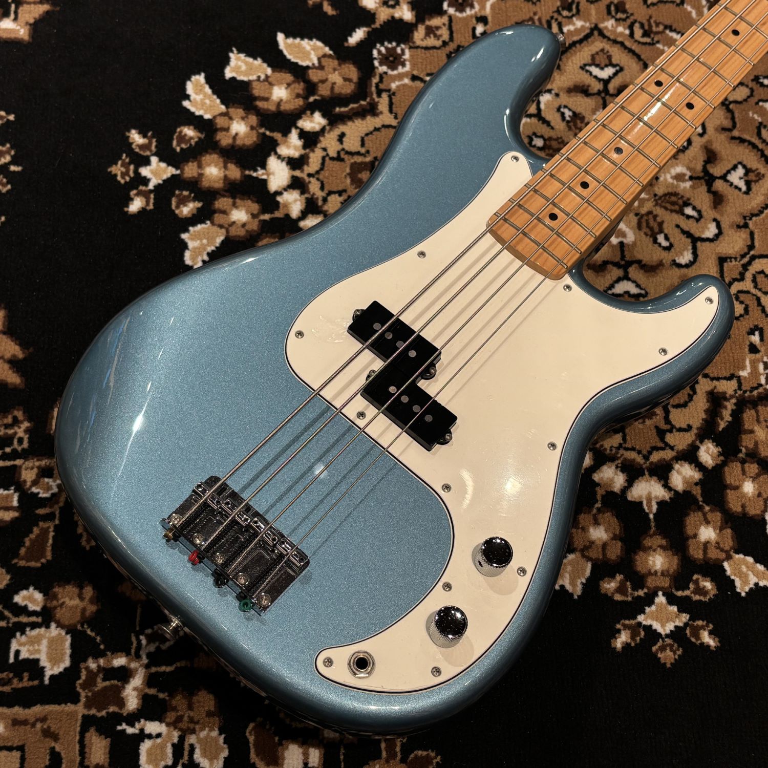 FENDER Player Precision Bass