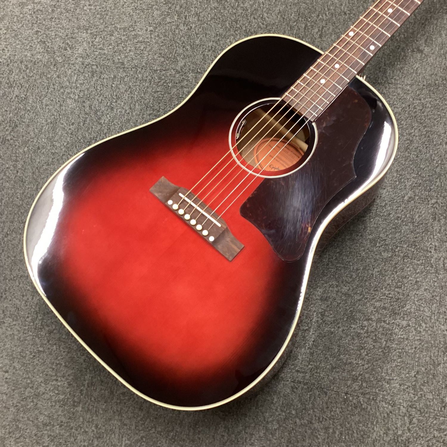 【中古】Epiphone（エピフォン）/ 【現物画像】 J-45 Slash 【重量：2.56kg】【USED】【イオンモール佐賀大和店】(2500002080577)