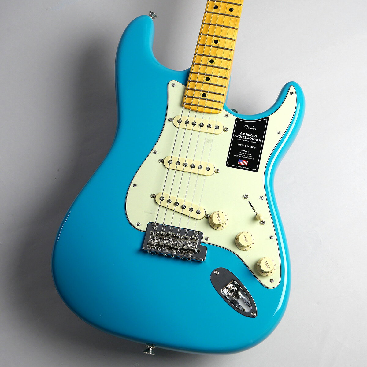 Fender American Professional II Stratocaster Maple Miami Blue AJvtFbVi2 tF_[ XggLX^[yWiEς݁z