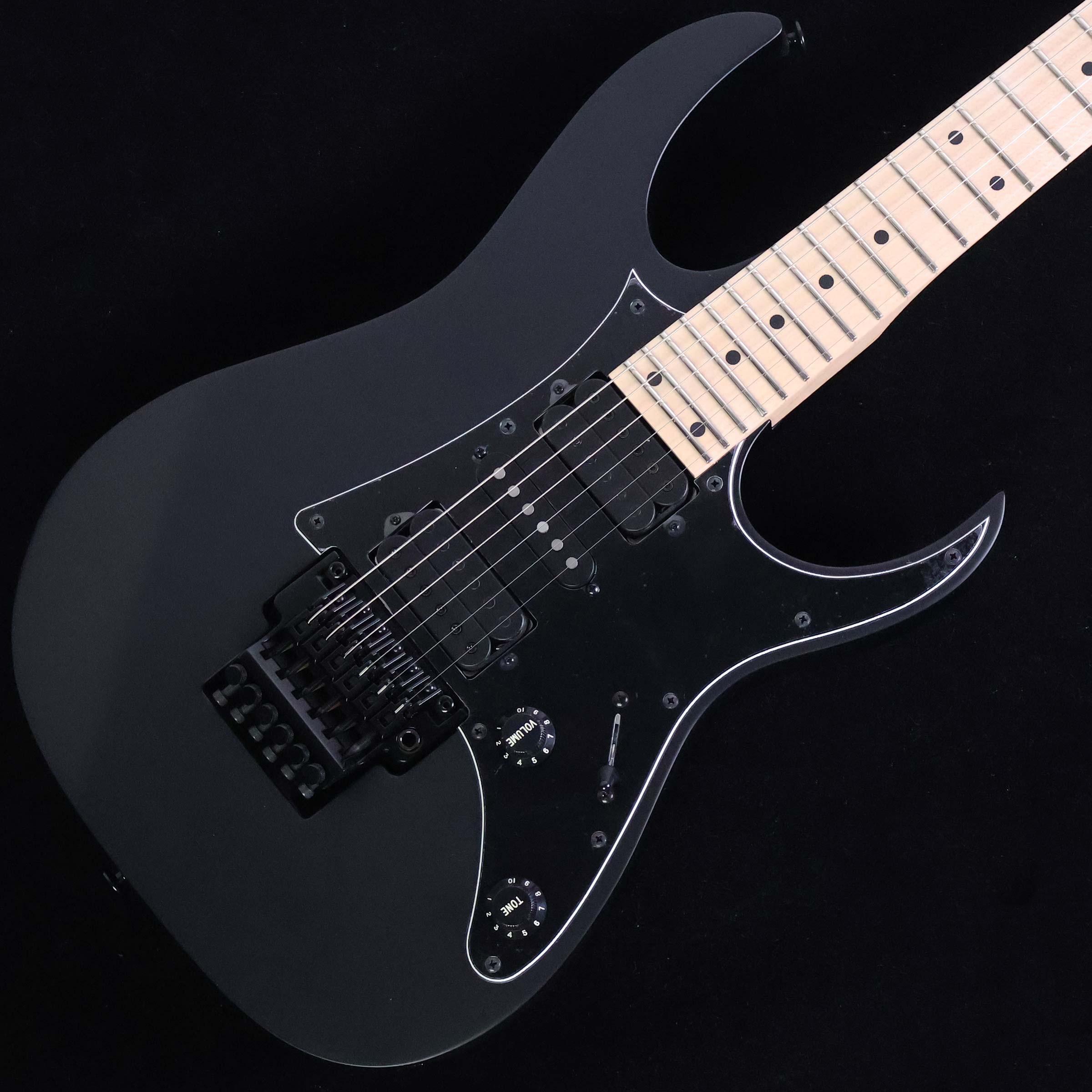 珍品！Ibanez エレキギター RG550 スキャロップ使用 ギターケース付き