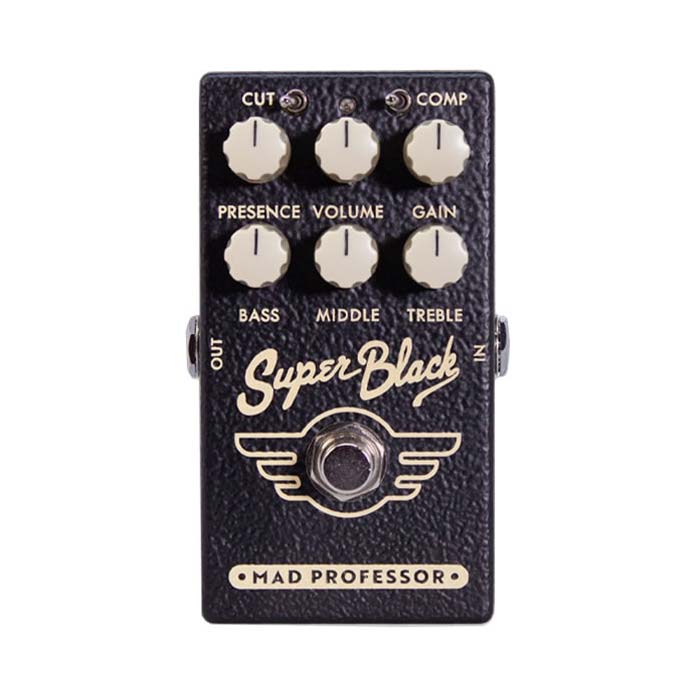 60年代のクラシックなブラックパネルサウンド【特徴】SUPER BLACK MINIは、60年代のクラシックな「Black Panel」サウンドをコンパクトな筐体に凝縮したペダルです。惜しまれつつ生産完了となったSUPER BLACKの後継機にあたります。完全アナログ回路で、Black Panelアンプ黄金期のシグナルパスを忠実に再現。さらにヘッドルームを向上させることで、きらびやかな高域とパンチのあるクリーントーンを実現しています。アンプの音量を上げすぎずに、真空管アンプのブレイクアップサウンドが得られるのも魅力です。フルボリューム時ならではの豊かなダイナミクスやレスポンスも再現します。使い方も自在です。エフェクトループのリターンやキャビネットIRと組み合わせれば、プリアンプとして使用できます。アンプのフロント入力に接続すれば、トーンシェイパー／ブースターとしても活躍します。ブースターやコンプレッサーなど、他のペダルを前段に繋いだ際の反応も、実機のBlack Panelアンプそのもの。コンパクトなサイズに、往年のBlackPanelアンプの魅力を凝縮した一台です。コントロールPRESENCE：出力段における高域の量を調整します。VOLUME：出力レベルを設定します。GAIN：ディストーションの量を調整します。BASS：低域の量を調整します。MIDDLE：プリアンプセクションの中域の量を調整します。TREBLE：プリアンプセクションの高域の量を調整します。CUT：OFF（左）でフルベースレベル、ON（右）にすると低音域をわずかにカット（ハイパスフィルター）。COMP：OFF（左）でダイナミクスを最大限に活かした状態、ONにすると圧縮が強くなります。※PRESENCE〜TREBLEはつまみ、CUT・COMPはON/OFFスイッチ（エフェクトON/OFFのフットスイッチとは別に搭載）【詳細情報】消費電力：27mA at 9VDC入力インピーダンス：400kΩ, 出力インピーダンス：1.5kΩ駆動電圧：8 -18V トゥルーバイパス電源：パワーサプライ（センターマイナス 2.1mmプラグ）または 006P/6F22 9V バッテリーJANコード：6430033091449