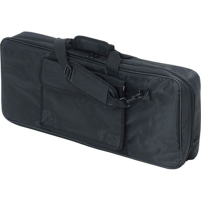 ソフトケース 37鍵盤用キーボードバッグ【特徴】37鍵盤用キーボードバッグ【詳細情報】対象 : 37鍵盤キーボード等内寸 : 全長約62cm、幅約25cm、厚さ約9cm耐荷重量 : 15kgカラー : ブラックアクセサリーポケット付ショルダーストラップ付※ デザイン、形状、寸法などは、予告無く変更される場合がございます。予めご了承下さい。JANコード：4534853654104