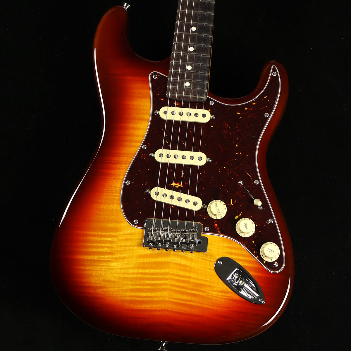 Fender 70th Anniversary American Professional II Stratocaster 限定モデル フェンダー アメリカンプロフェッショナル2 70周年 ストラトキャスター 【未展示品】【ミ・ナーラ奈良店】