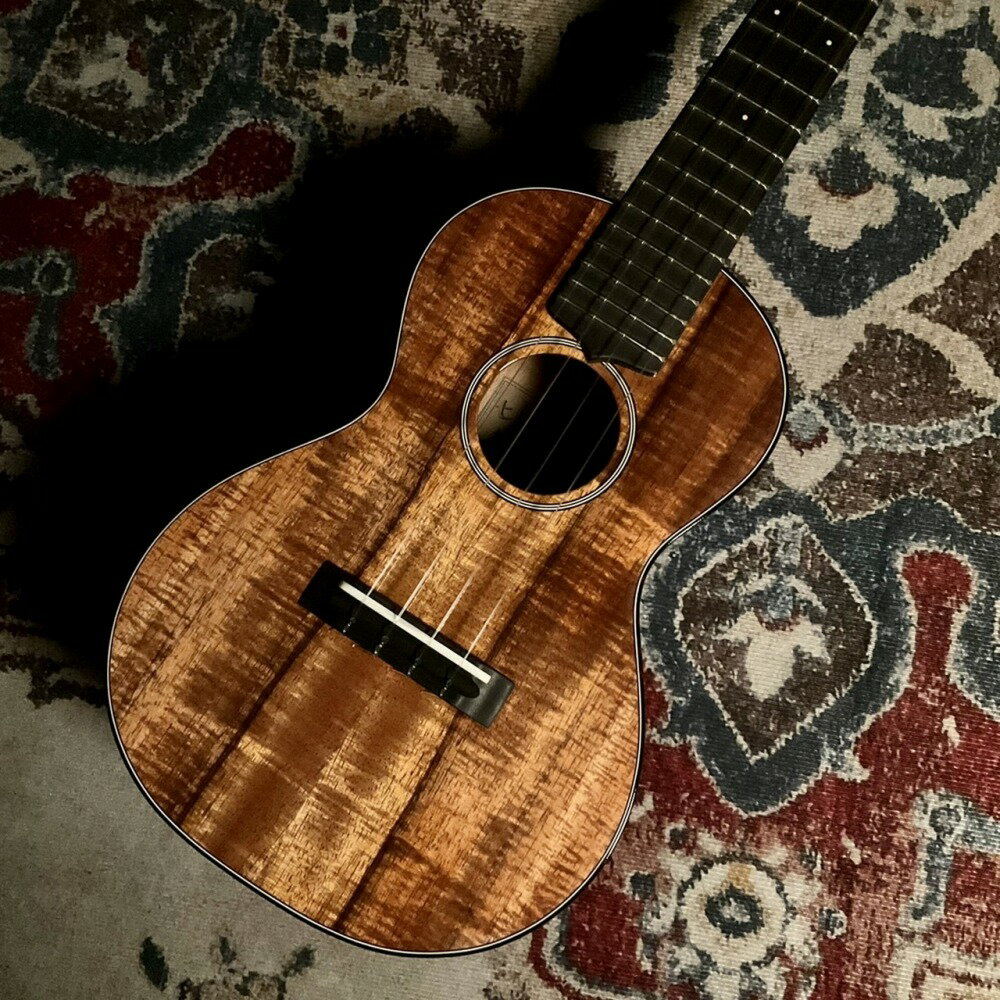 tkitki ukulele HK-C5A E14R /󥵡 ڥƥƥۡڿPePeŹ