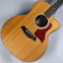 Taylor(テイラー)/ 114ce 2014 【中古】【USED】アコースティックギターフラットトップ【未展示品】【特徴】Taylorのカッタウェイ・グランドオーディトリアムスタイル。カッタウェイとピックアップを搭載したステージで扱いやすい一本で、テイラーならではの上質なエレアコサウンドが特徴です。サイドバックはレイヤード・サペリで製作され、気候変動に強いうえに、ラウンドバック構造が採用されているため生鳴りも充分です。【商品のコンディション】中古・現品画像掲載・6か月中古保証付属【状態】●フレット残り：問題無し(約7割残)　※ローフレットに谷減りや指板に削れなどございます。●トラスロッドの余裕：有り●傷や汚れ：画像データに加えて画像データでわかりにくい程度の傷、汚れも有り●ネックの塗装に剥げや打痕、べたつきなど使用感有り●電装パーツ：通常使用問題無し●ジャック：通常使用問題無し【保証】6か月間＊保証規定は商品ページに掲載している内容を確認下さい。 ●当サイトでは転売や営利目的としたご注文に関してはキャンセル対応をさせていただきます。●売却時には商品情報の削除は迅速な対応を心がけておりますが万が一ご注文後に売切れとなっておりました場合は誠に申し訳ありませんがご了承下さい。●商品によって調整等でお届けにお時間をいただく場合がございます。【付属品】ギグケース中古商品のため、画像にない細かい傷等がある場合がございます。予めご了承ください。※ お電話でのご対応は致しておりません。ご不明点等がある場合は、お問い合わせフォームよりご連絡ください。【中古保証規定】保証書に定める保証期間に正常なご使用状況のもとで万が一故障が発生した場合、島村楽器株式会社が責任を持って修理・調整いたします。1.故障・不備があった場合は、速やかにご連絡下さい。発生が保証期間内でもご連絡・お持ち込み日が保証期間を過ぎていた場合は保証対象外となります。2.以下の場合は保証対象外となります。　　●各消耗品パーツの通常使用による消耗。パーツや付属品の紛失。　　　電源ケーブル、ACアダプター、弦、ジャック、ピックアップ、スイッチ類、ナット、フレット、ペグ、　　　ポットなどの電装系パーツ、スピーカー、真空管、各種ディスク及びドライブ、記憶メディア、フェーダーなど　　●外観上の傷、打痕、割れ、汚れ。　　●ご購入後にお客様で行った改造、部品交換による不具合。　　●不慮の事故、盗難、火災、天災（自身、津波、落雷）による破損や故障。　　●修理依頼時に本保証書の提示がない場合。保証書を故意に書き換えられている場合。　　●中古商品として再度流通した場合。3.お客様のご都合で出張修理をご依頼の場合、保証期間内であっても出張修理費を請求させていただきます。4.修理内容によってはメーカー修理、外部専門業者での修理となります。保証期間内において、万が一修理不可能、修理代が高額になる場合は別途相談させていただきます。5.この保証規定は日本国内においてのみ有効です。JANコード：2500001948670