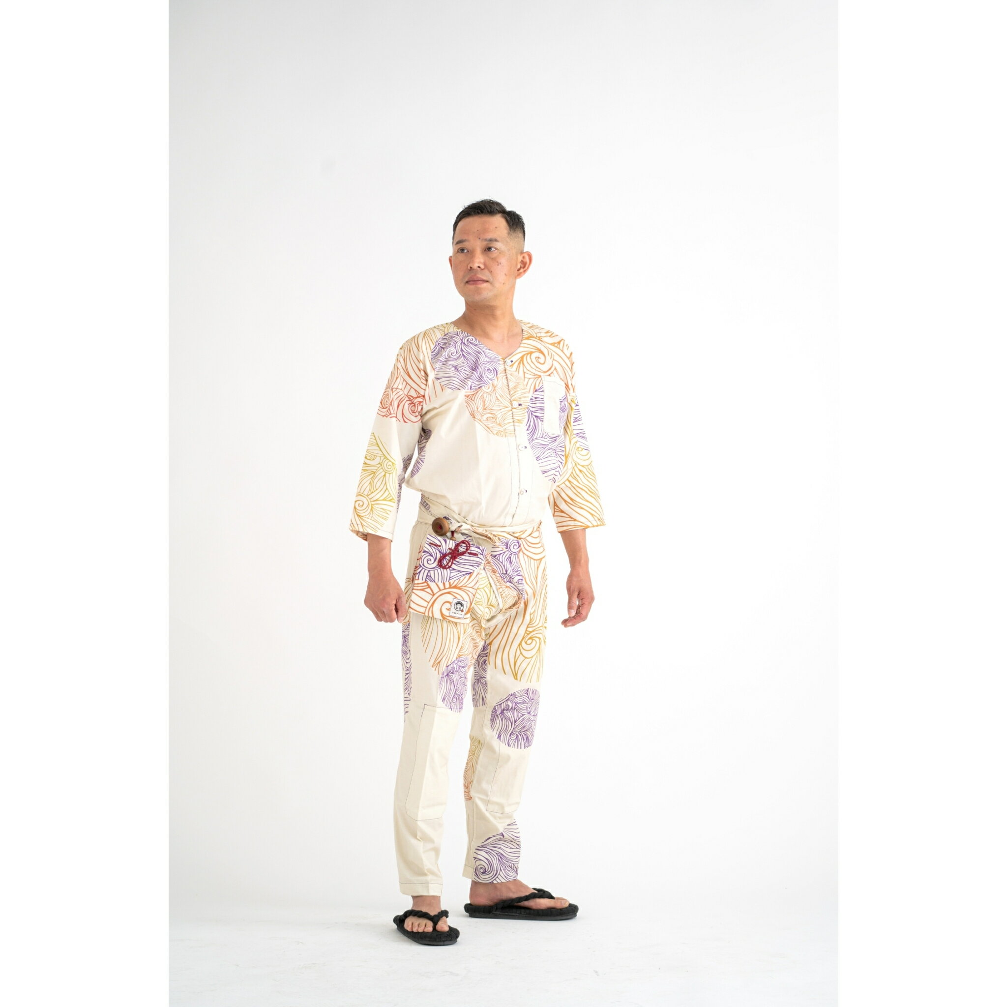  岼 å 2L  ܥ ԰   פ פ­