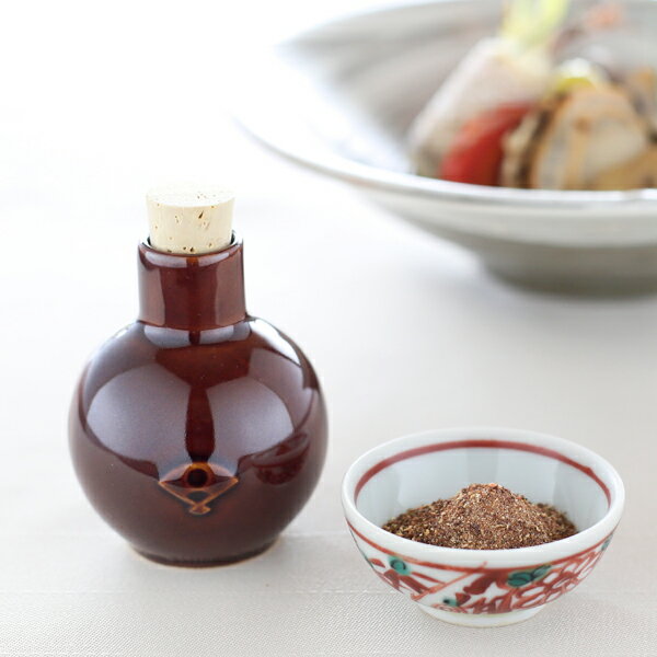 料亭の粉しょうゆギフトボックス(2gtimes;16袋+陶器+巾着)
