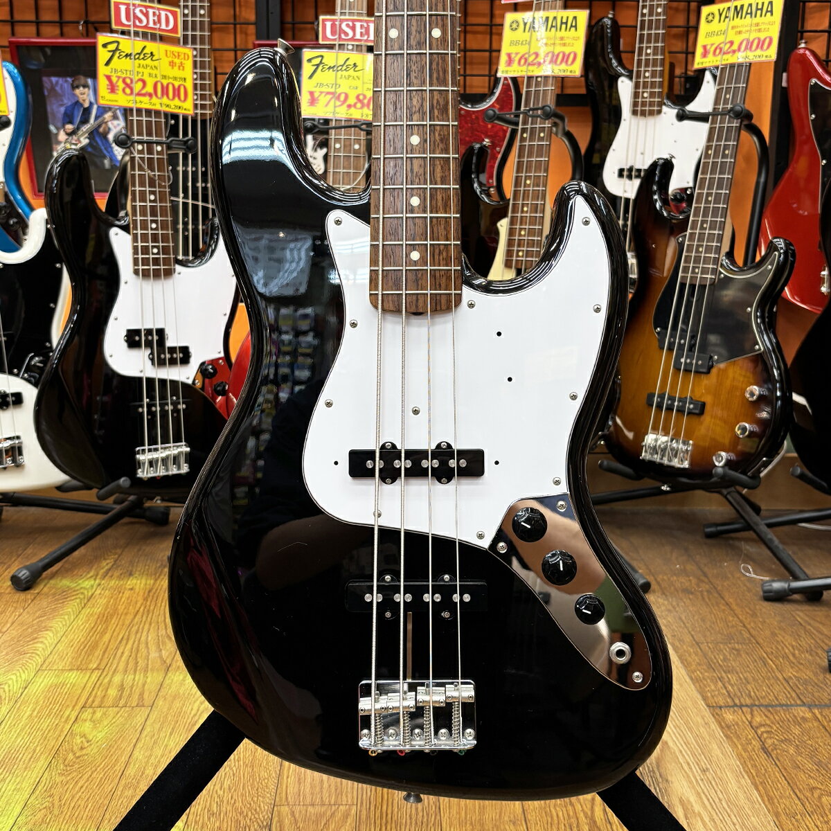 ※当店の商品は専門スタッフによって調整済みです。※商品の詳細は電話、メールにてお気軽にお問い合わせください。※買取・下取りにも力を入れておりますので是非ご相談ください!TEL:03-3293-7706Mail:shimokura@shimokura-gakki.com