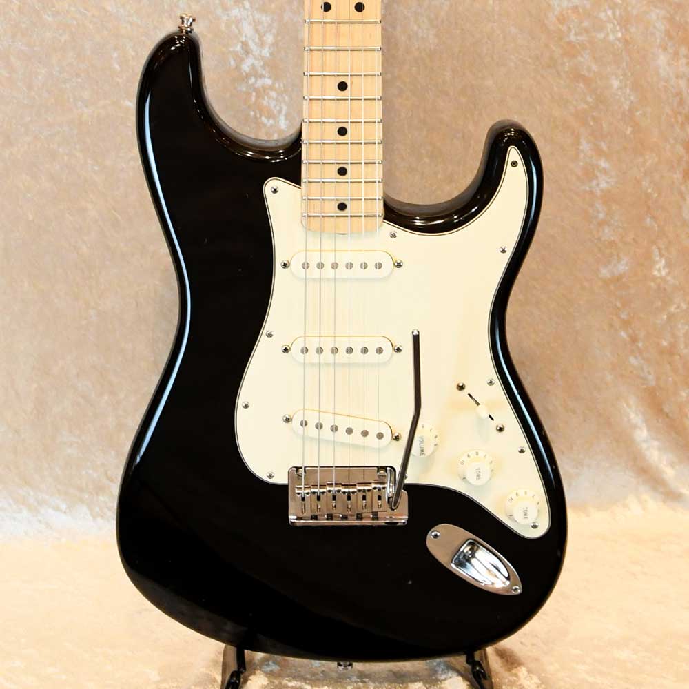 モダンストラトの決定版といえる、カスタムショップ・ストラト・プロ2006年製造状態擦り傷や打痕等があります。ネックに反りはなく、トラスロッドも余裕があります。フレットの残りは7割程度です。当店の商品は専門スタッフによって調整済みです。商品の詳細は、お気軽にお問い合わせください。シモクラセカンドハンズPart103-3295-4611