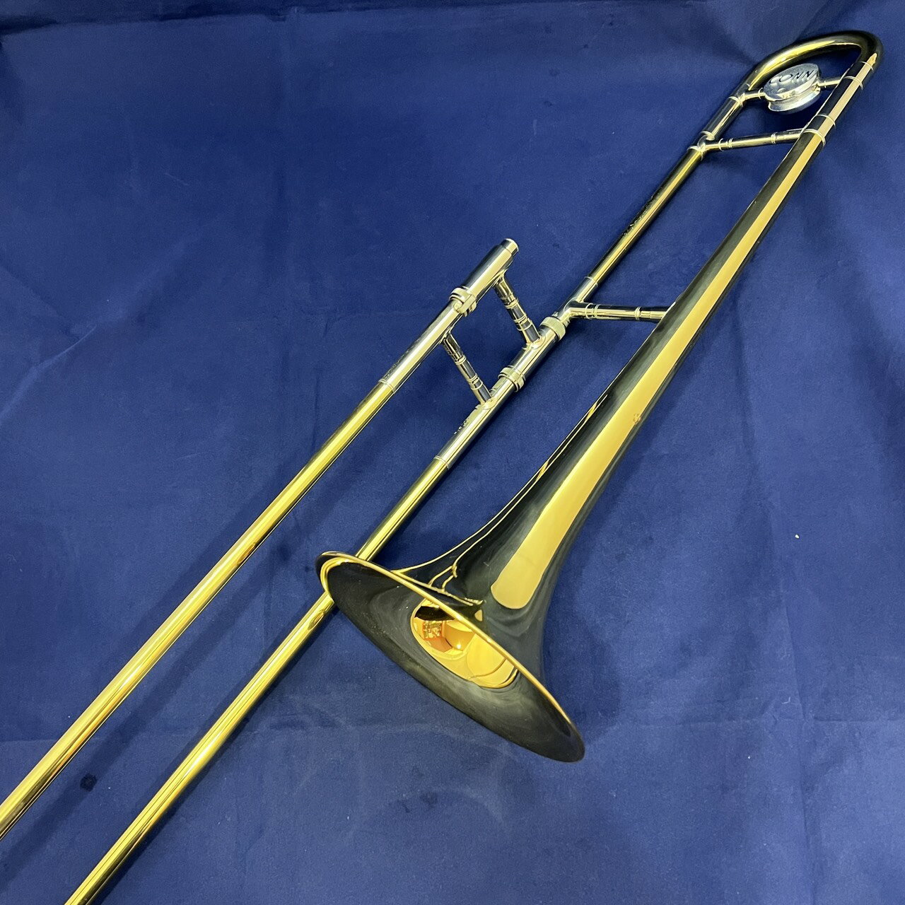 【中古】CONN Victer