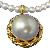 【送料・代引き手数料無料】ボリューム満天　k18 マベパール　　22mm クリッカー式ペンダント 【送料・..