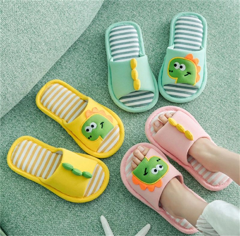 Slippers - 恐竜柄 子供 スリッパ 女の子 男の子 送料無料 室内 春夏秋 恐竜 キッズ ルームシューズ 洗える こども 子ども ス