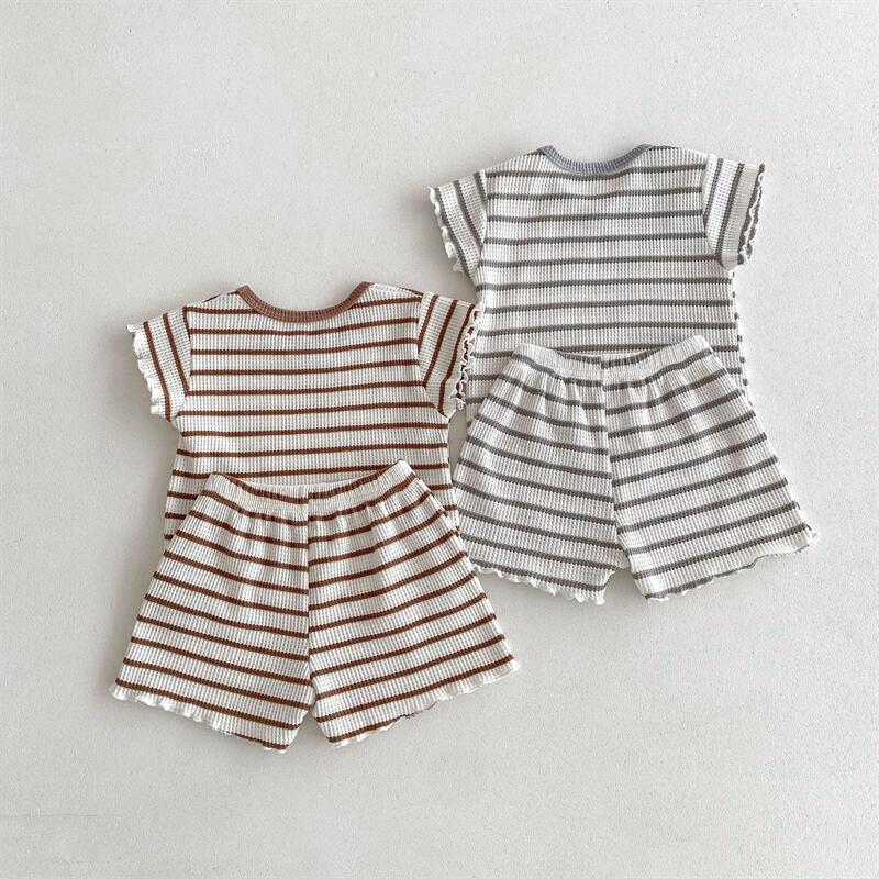 送料無料 ベビー服 上下セット 夏服 半袖 セットアップ ボーダー柄 パジャマ ルー...