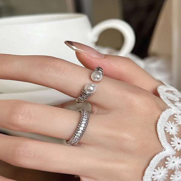 式 キラキラ お洒落アクセサリー 2点セット 韓国風リングプレゼント シルバーアクセ女性 エレガント ギフト 単品使い合金リング