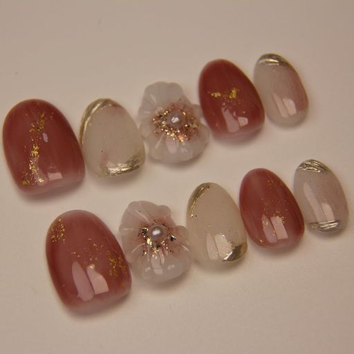 2IMStudioネイルチップ10枚入職人仕上げ和風ミニマルデザイン上品シンプルフラワーアート桜花びら手作りサロン級フォトウェディング結婚式成人式オフィスネイル卒業写真デートショッピ…