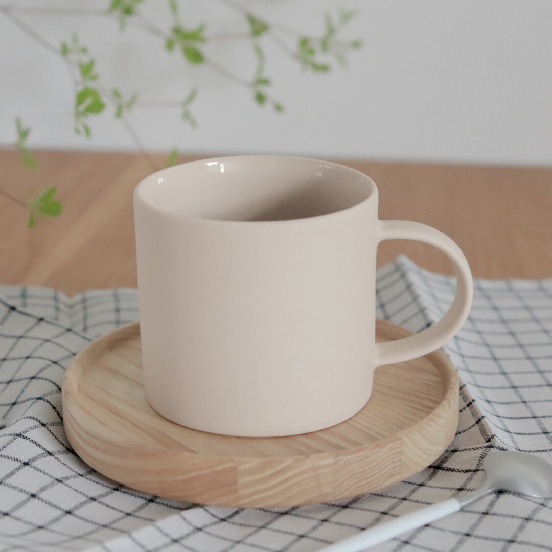 【合計3 980円以上送料無料】MOHEIM MUG 250 サンドホワイト モヘイム マグカップ 北欧 シンプル かわいい 大きい カップ コップ マット 取っ手付き 食器 せっ器 食洗機対応 お祝い 内祝 stoneware