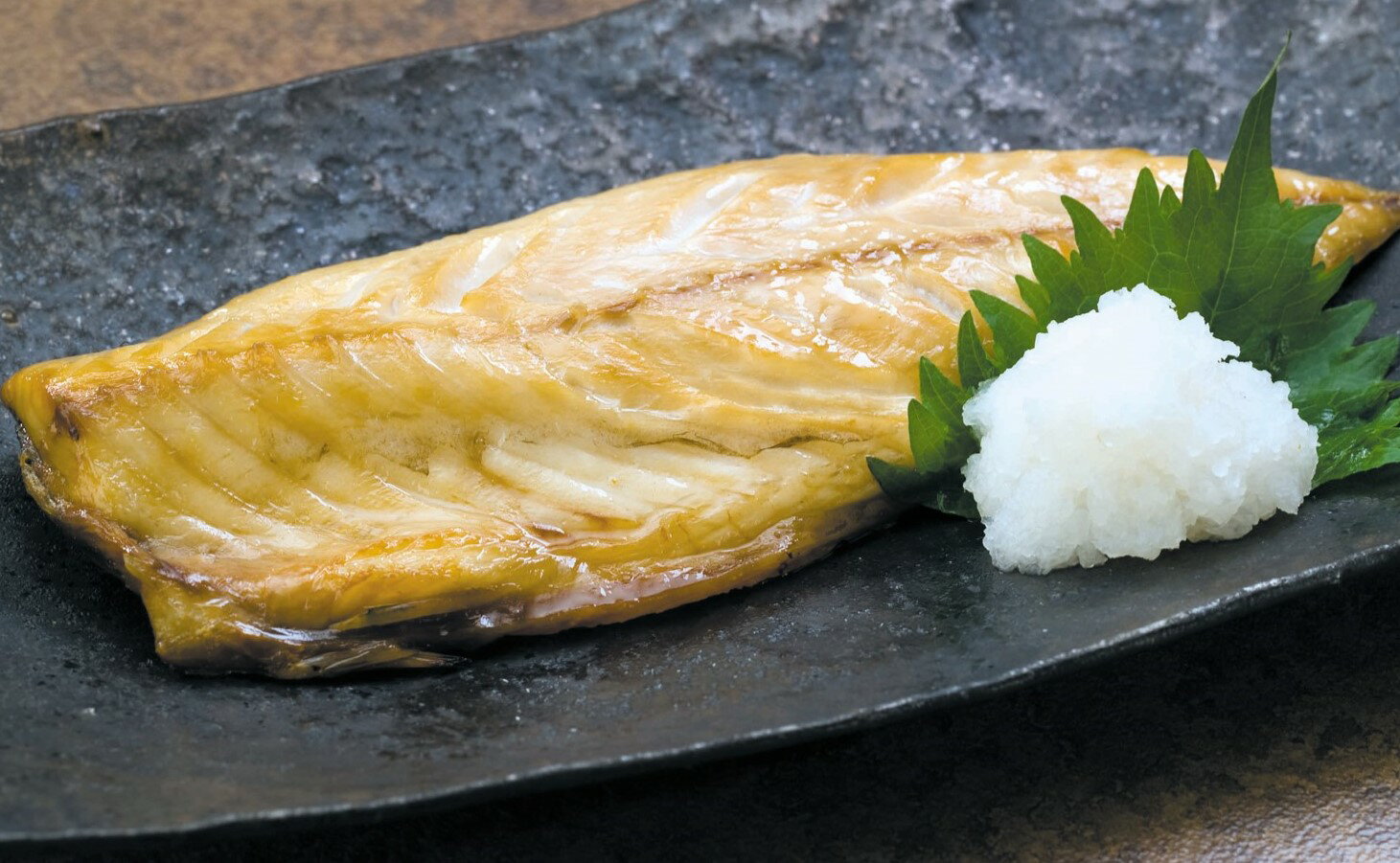 大きな塩さば片身3枚入り