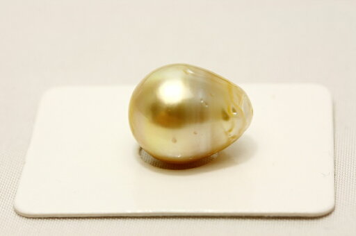 南洋白蝶真珠パールルース 両穴 15×12mm ナチュラルゴールドカラー 南洋白蝶真珠パールルース 両穴 15×12mm ナチュラルゴールドカラー