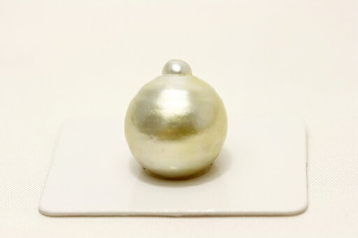南洋白蝶真珠パールルース 片穴 17×15mm ゴールドカラー 南洋白蝶真珠パールルース 片穴 17×15mm ゴールドカラー