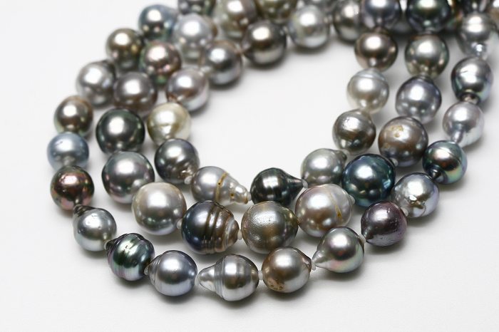 タヒチ黒蝶真珠パール超ロングネックレス　10-8mm　マルチカラーのサムネイル