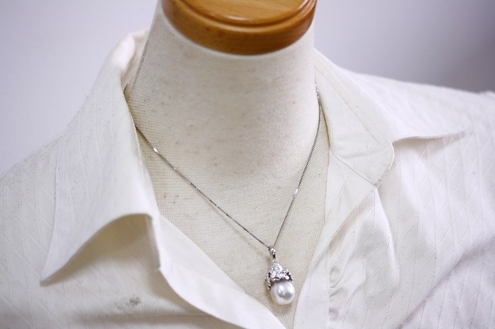 南洋白蝶真珠パールペンダントトップ　12mm　ホワイトピンクカラー　SV製