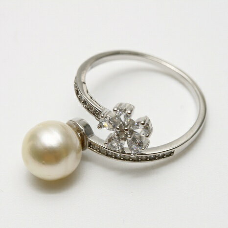 南洋白蝶真珠パールリング8mmホワ...