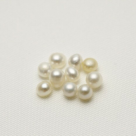 南洋白蝶真珠パールルース　ケシ　10ピース　3mm　ホワイトカラー