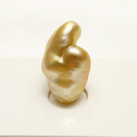 南洋白蝶真珠パールルース ケシ 21×12mm ナチュラルゴールドカラー