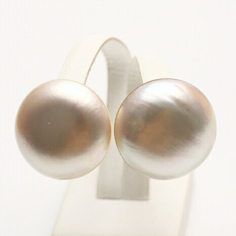 マベ真珠パールピアス 22mm ホワイトピンクカラー K14WG製 マベ真珠パールピアス 22mm ホワイトピンクカラー K14WG製