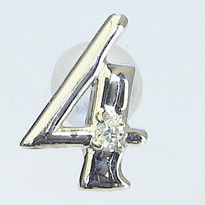 【ポイント10倍】ブローチ ダイヤモンド 4月誕生石 ピンブローチ k18 ホワイトゴールド ラッキーナンバー4 ピンズ タイニーピン ラペルピン 送料無料 人...