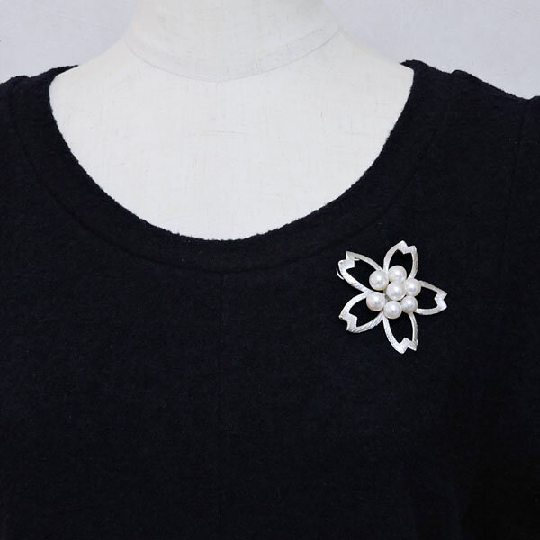 パール ブローチ パールブローチ フォーマル ブローチ パール 花 桜の花 モチーフ チェリーブロッサム 複数珠 マルチプル あこや本真珠 SVシルバー レディース アンティーク調 アクセサリー 人気 母の日 プレゼント ギフト プレゼント