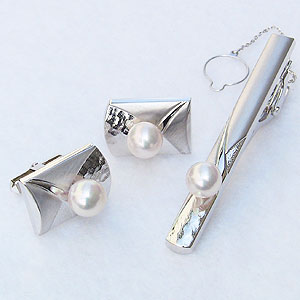 【ポイント10倍】真珠 パール タイバー カフス セット あこや本真珠 7-7.5mm ホワイトゴールド メンズ 就職祝い 人気 おすすめ カジュアル トレンド...