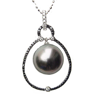 【ポイント10倍】ブラックパール ペンダントトップ タヒチ黒蝶真珠 12mm 黒真珠 パール ホワイトゴールド ブラックダイヤモンド 送料無料 人気 おすすめ カジュアル トレンド プレゼント ギフト ジュエリー ブラックフライデー