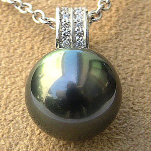 【10%OFF 12/3 20時より】パール ペンダントトップ 黒真珠パール pt900プラチナ ダイヤモンド 人気 おすすめ カジュアル トレンド プレゼント...