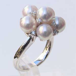 【ポイント10倍中】パール リング k18 18k 18金 あこや真珠 真珠 ダイヤモンド ホワイトゴールド アコヤ あこや 冠婚葬祭 ブライダル 保証書付 ケース付 普段使い 人気 おすすめ プレゼント ギフト 夏ジュエリー ボーナス